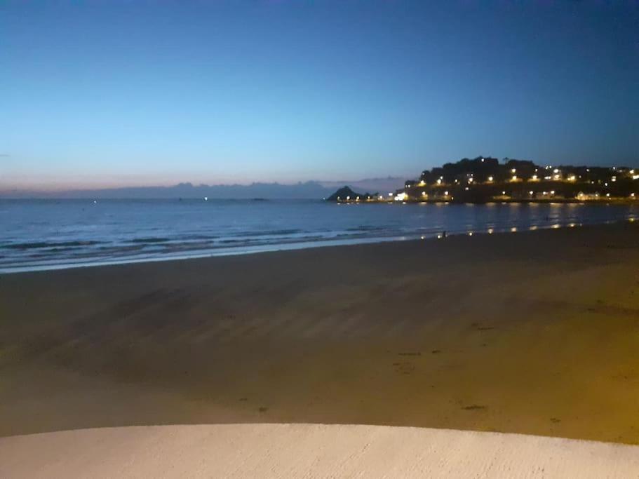 Maison Bretonne Au Centre De La Baie De St-Brieuc イフィニアック エクステリア 写真